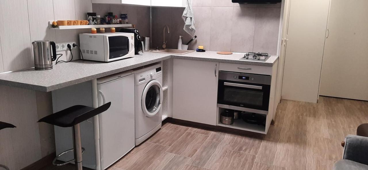 Elite Flats One Bedroom อูเตนา ภายนอก รูปภาพ